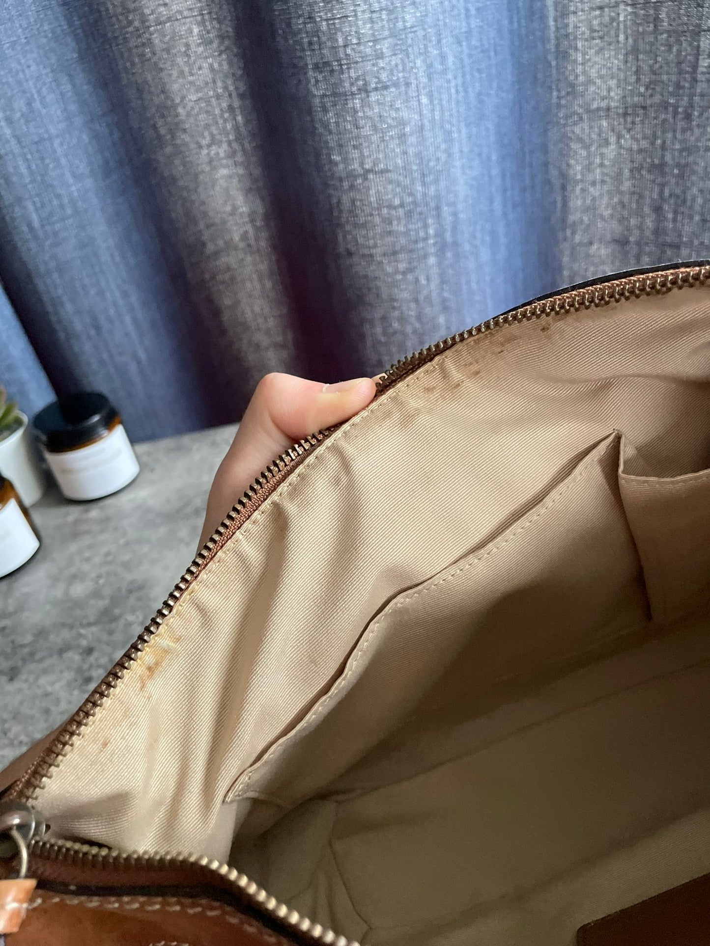 Vintage Coach Monogram Crossbody Bag
Beige/Brown Y2k Authentic