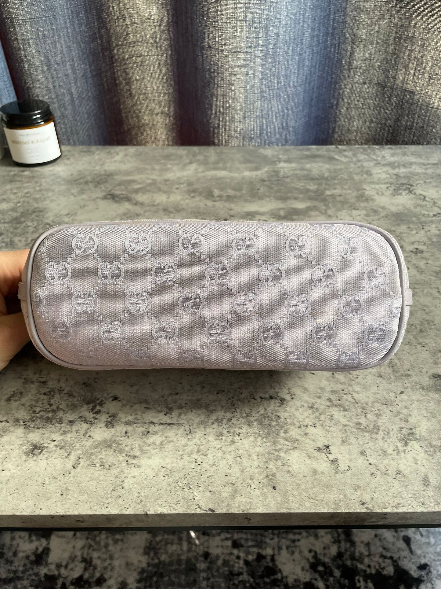 vintage gucci gg monogram boat pochette
Silver/Lilac Authentic Y2k