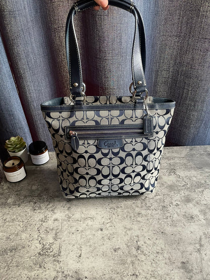 Vintage Coach Navy/Grey Monogram
Handbag/Totebag Y2K Authentic