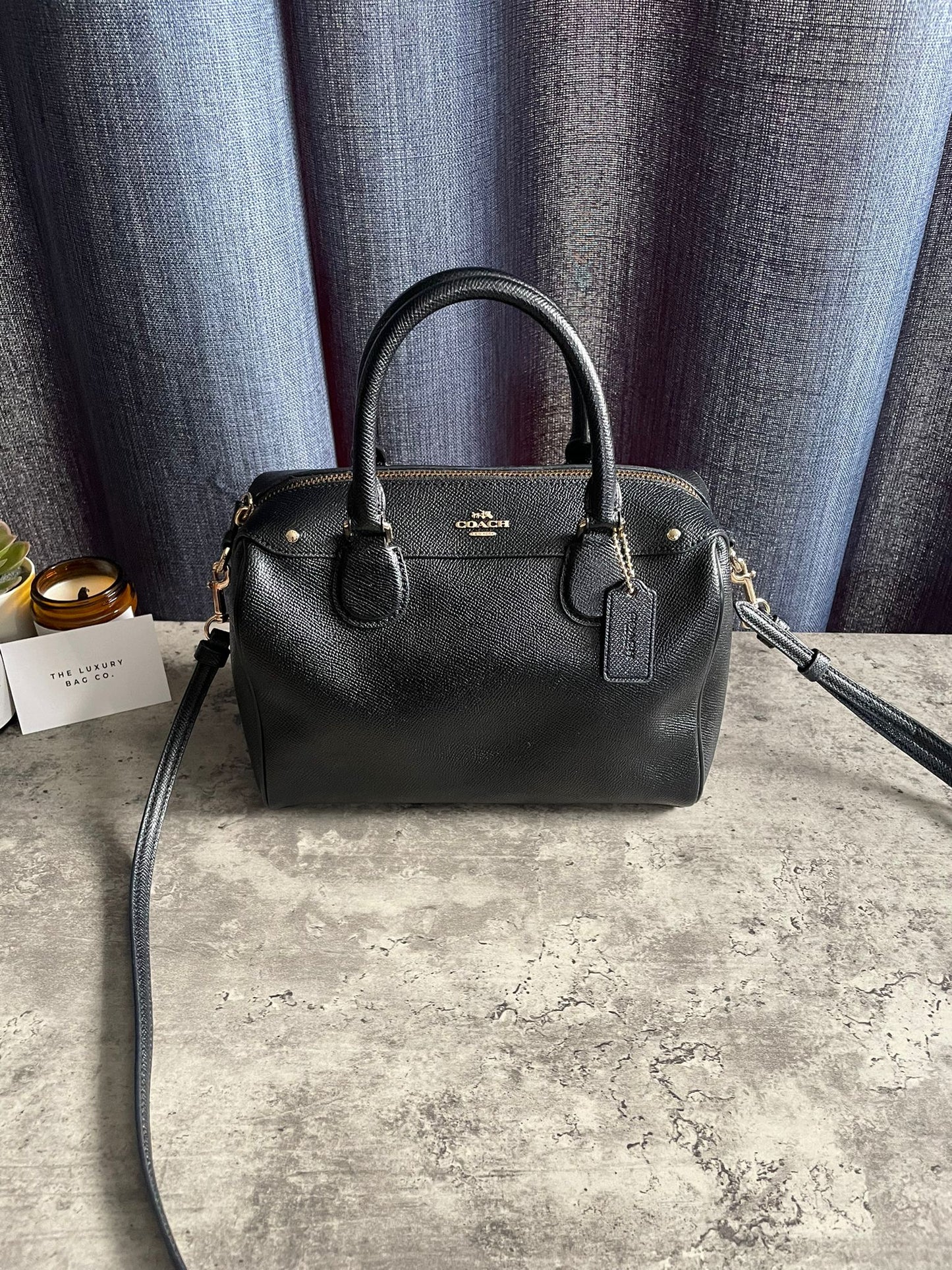 Vintage Coach Leather Crossbody Bag
Black/Gold Authentic with dustbag