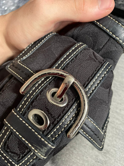 Vintage Coach Black Monogram Soho Handbag/Shoulderbag Authentic Y2K
Buckle