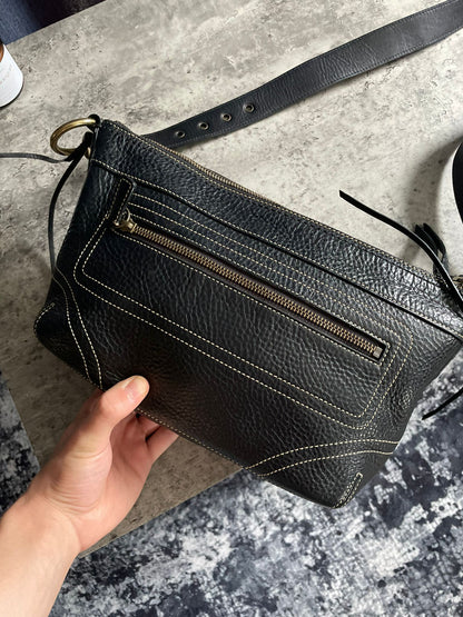 Vintage Coach Leather Crossbody Bag
Black/Gold Authentic with dustbag