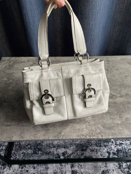 Vintage Coach Handbag White Leather
Soho Y2K Buckle Double pocket Authentic