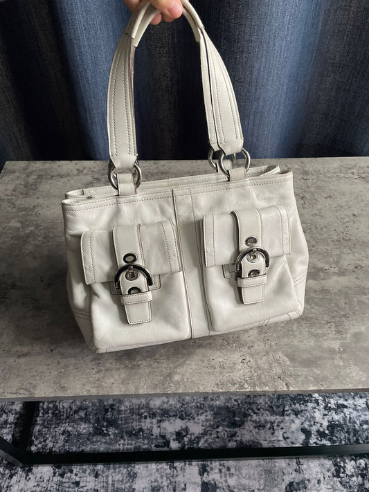 Vintage Coach Handbag White Leather
Soho Y2K Buckle Double pocket Authentic