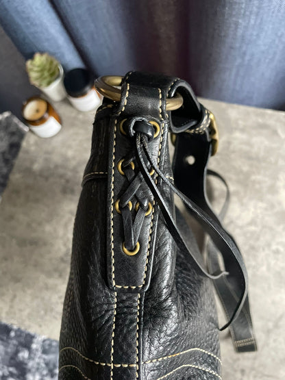 Vintage Coach Leather Crossbody Bag
Black/Gold Authentic with dustbag